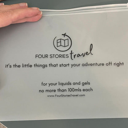 Biodegradable CPE Frosted Semi-Transparent Zipper Mailer Bag Clothing Towel Packaging Self-Sealing Plastic Clothes Zipper Bag