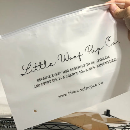 Biodegradable CPE Frosted Semi-Transparent Zipper Mailer Bag Clothing Towel Packaging Self-Sealing Plastic Clothes Zipper Bag