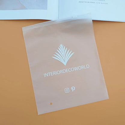 Biodegradable CPE Frosted Semi-Transparent Zipper Mailer Bag Clothing Towel Packaging Self-Sealing Plastic Clothes Zipper Bag