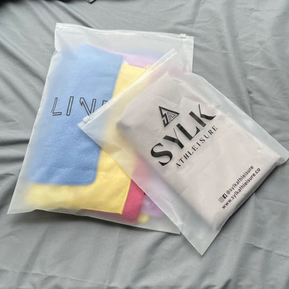 Biodegradable CPE Frosted Semi-Transparent Zipper Mailer Bag Clothing Towel Packaging Self-Sealing Plastic Clothes Zipper Bag