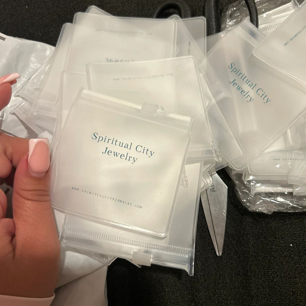 Biodegradable CPE Frosted Semi-Transparent Zipper Mailer Bag Clothing Towel Packaging Self-Sealing Plastic Clothes Zipper Bag